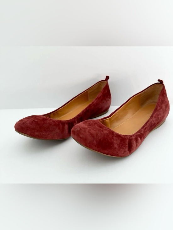 J. Crew Shoes - J. Crew Velvet Ballet Flats in Burgundy